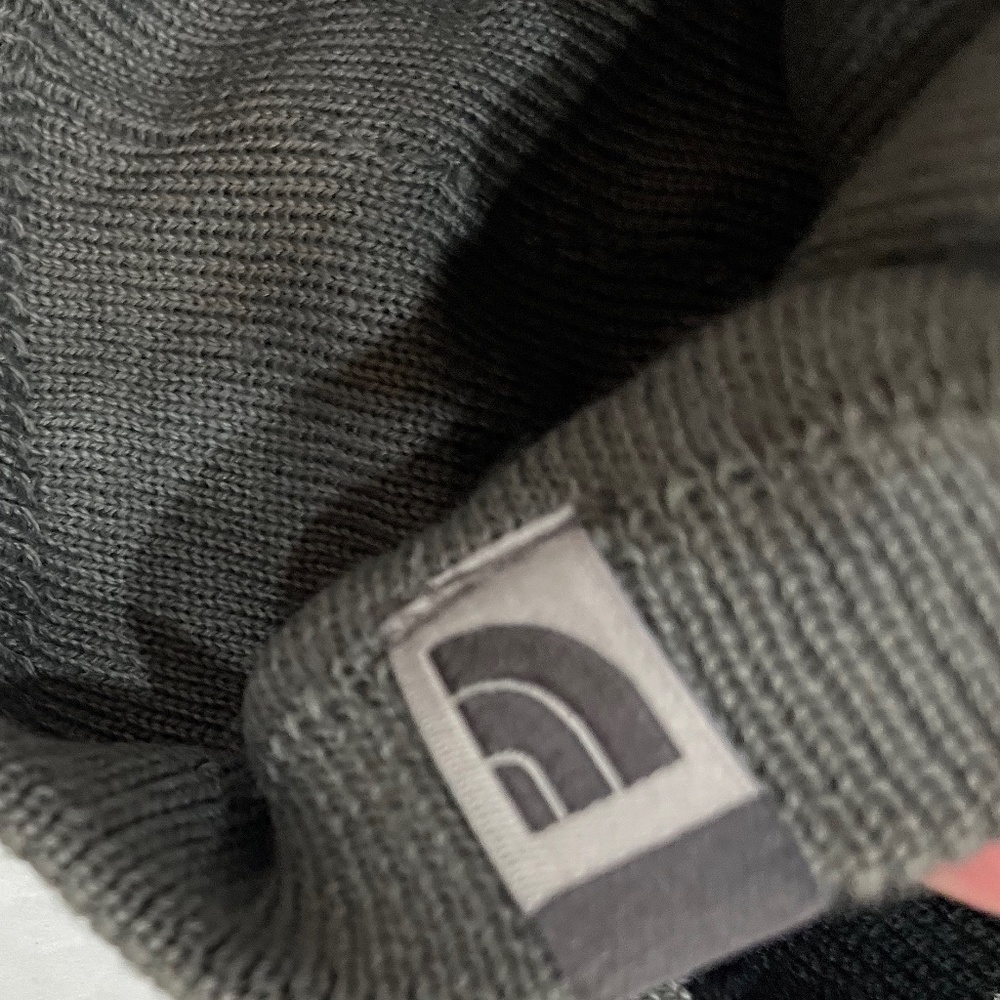 NWT TNF The North Face Black / Grey Striped Brigadier Knit Beanie, Unisex - Picture 7 of 14
